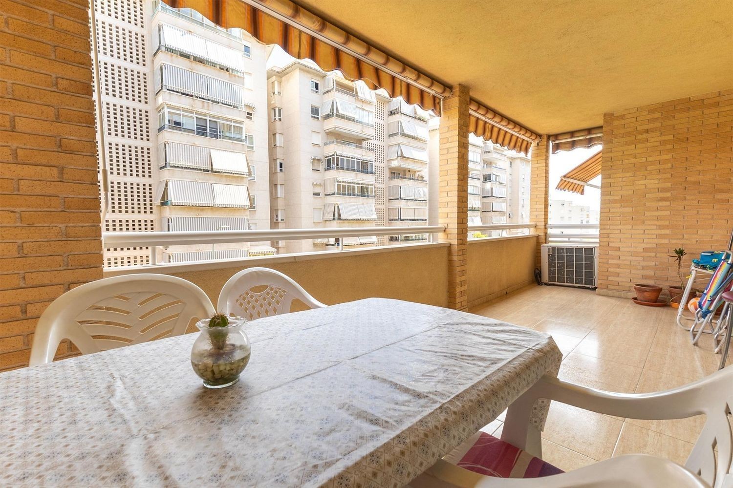 Wohnung in Alicante, Spanien 3 Schlafzimmer, 117 m2 Nr. 151379