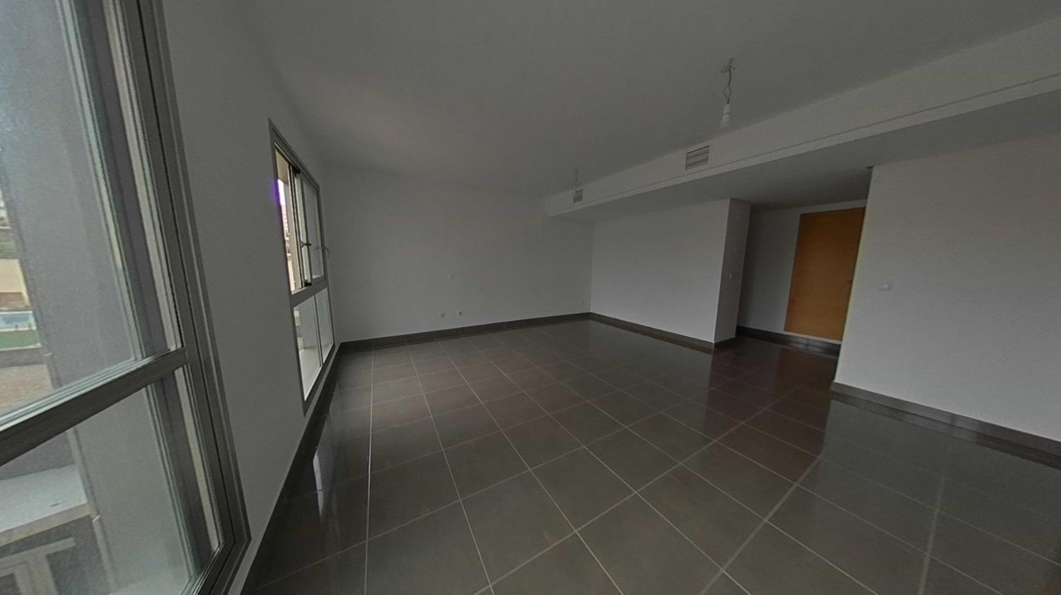 Appartamento a Alicante, Spagna 3 camere da letto, 104 mq. N° 151382