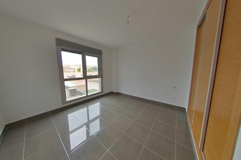 Apartment for sale in Alicante, Spain 3 bedrooms, 104 sq.m. No. 151382 - photo 5