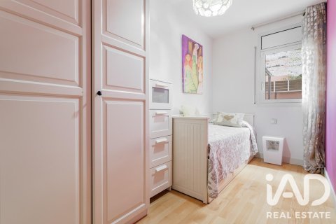 Продажа квартиры в Барселона, Испания 3 спальни, 101м2 №187908 - фото 23