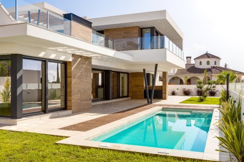 Продажа виллы в Сьюдад Кесада, Аликанте, Испания 4 спальни, 154м2 №144779 - фото 5