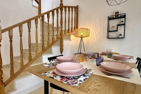 Townhouse zum Verkauf in San Miguel de Salinas, Alicante, Spanien 3 Schlafzimmer, 100 m2 Nr. 140709 - Foto 2