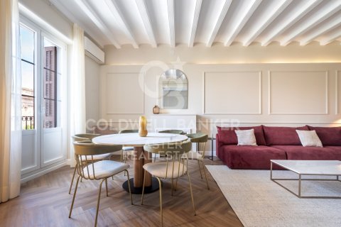 Apartment à vendre à Barcelona, Espagne, 3 chambres, 138 m2 No. 178969 - photo 3