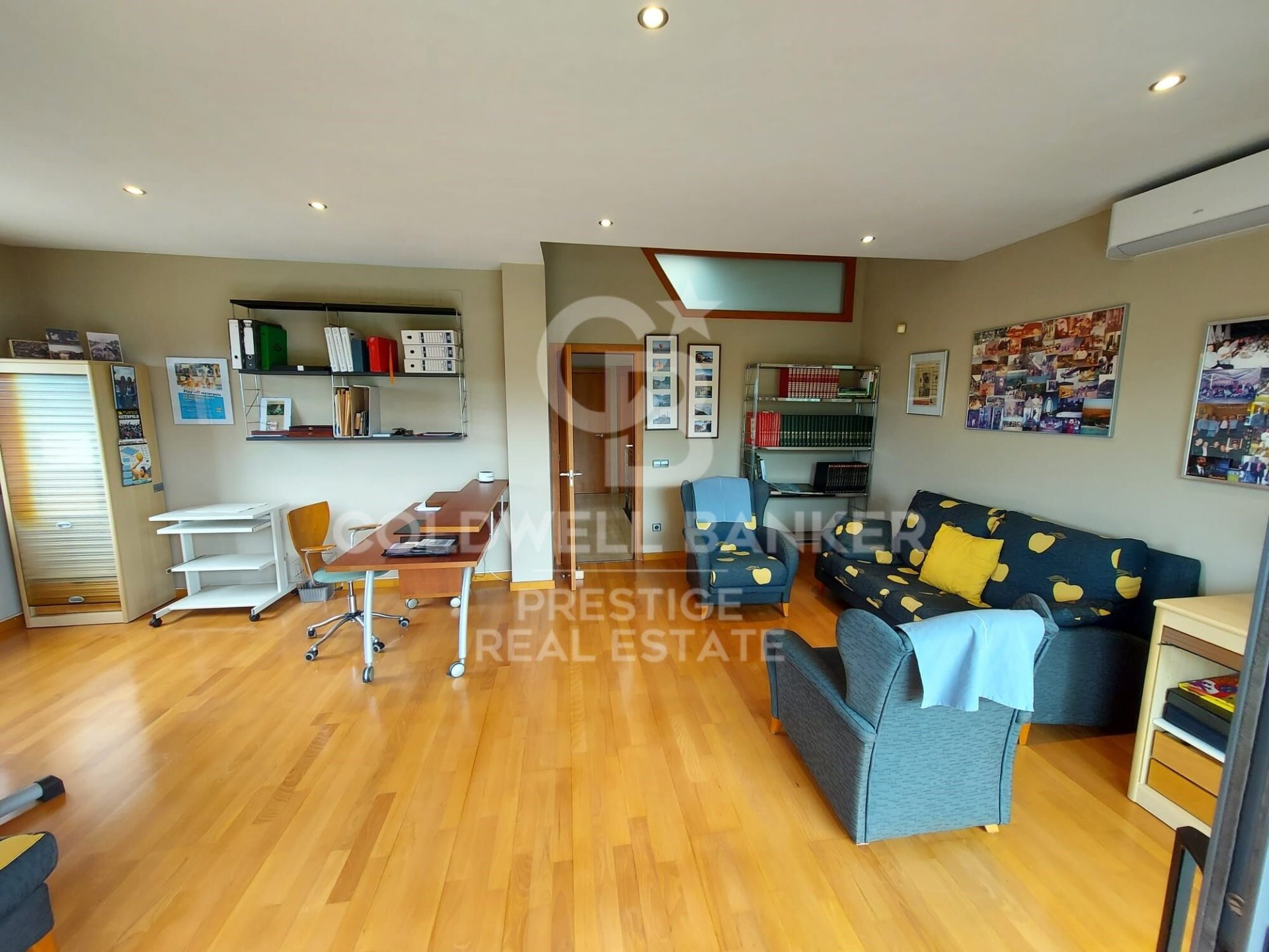 House à Teia, Barcelona, Espagne 7 chambres, 586 m2 No. 178967