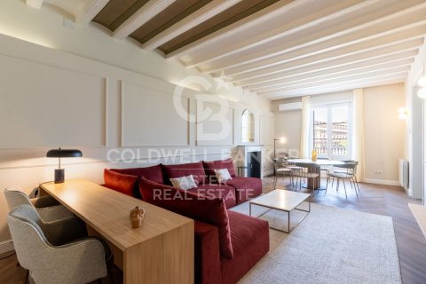 Apartment à Barcelona, Espagne 3 chambres, 119 m2 No. 178968