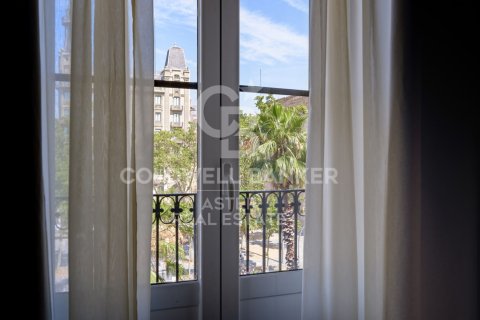 Apartment à vendre à Barcelona, Espagne, 3 chambres, 119 m2 No. 178968 - photo 10