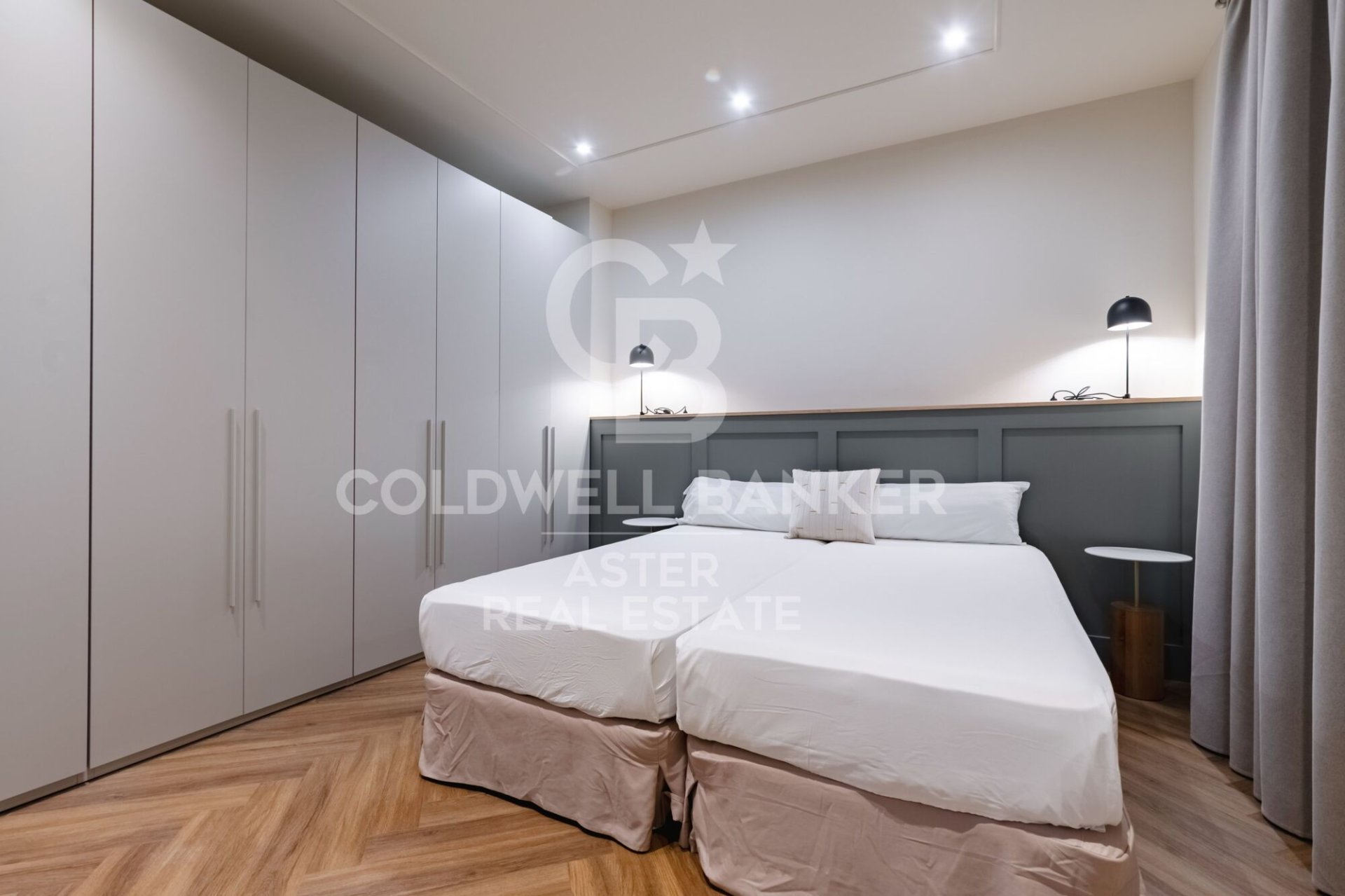Apartamento en Barcelona, España 3 dormitorios, 138 m2 No. 178970