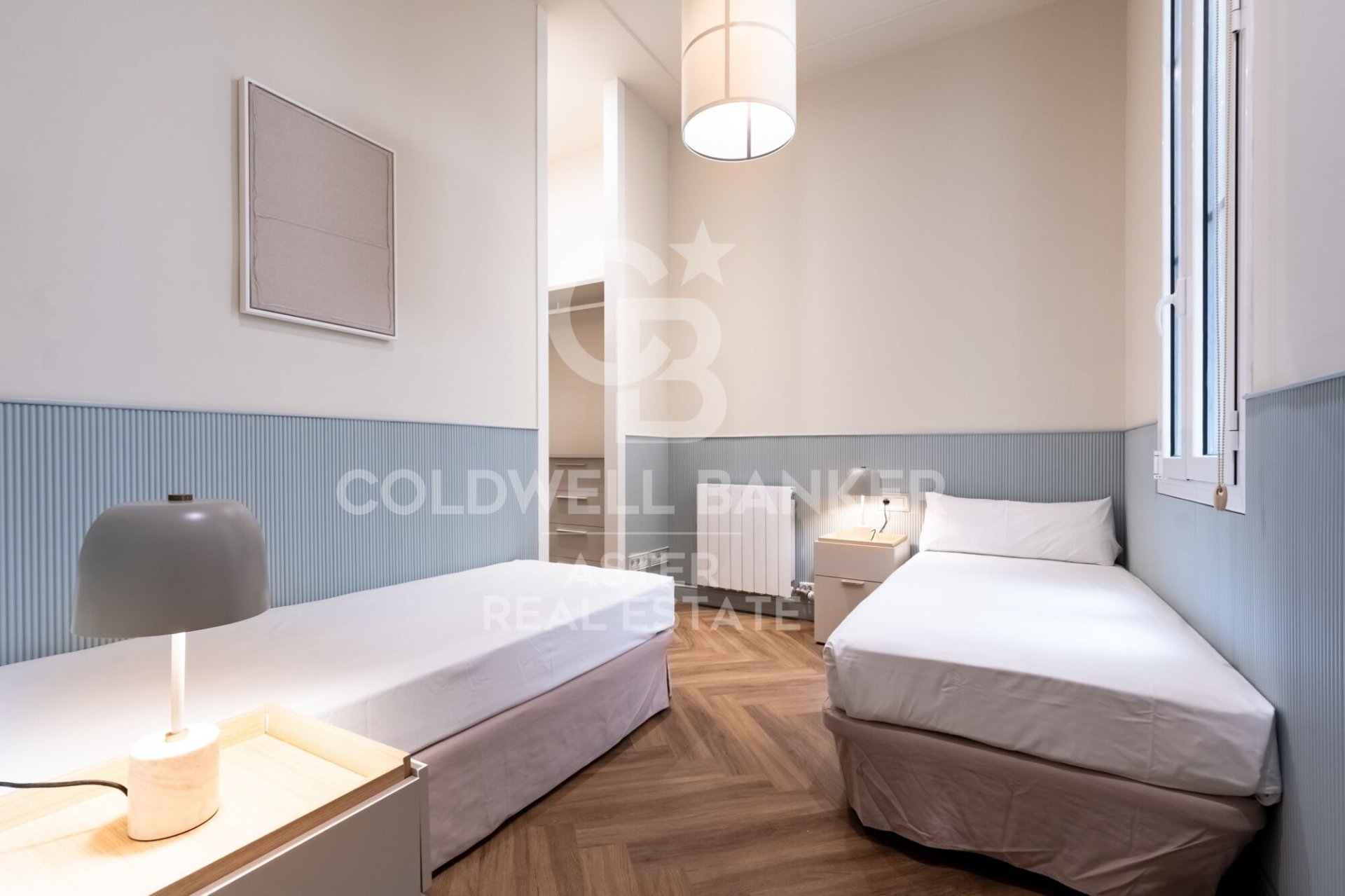 Apartamento en Barcelona, España 3 dormitorios, 138 m2 No. 178970