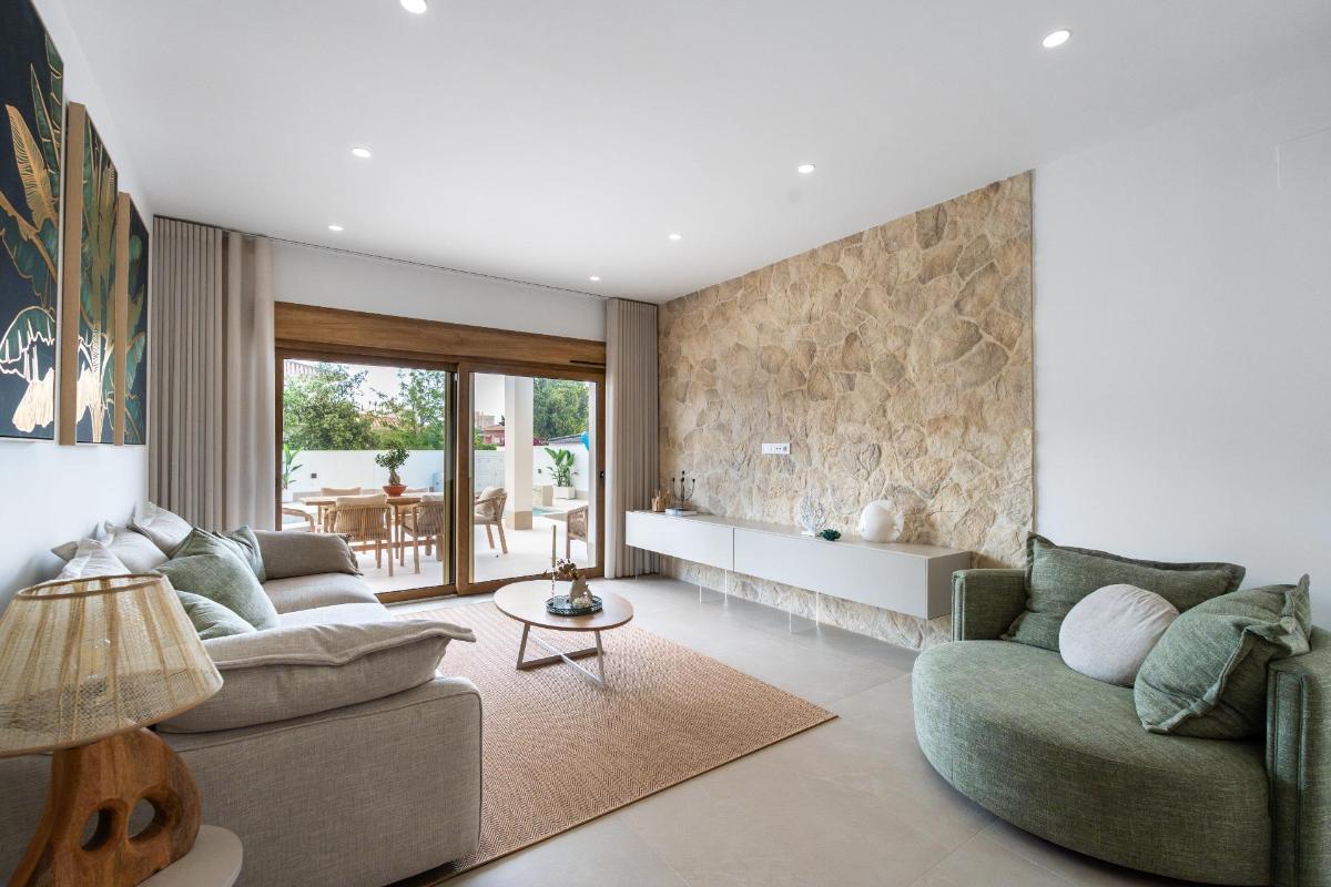 Huvila Alicante, Espanja 4 makuuhuonetta, 227 m2 No. 148910