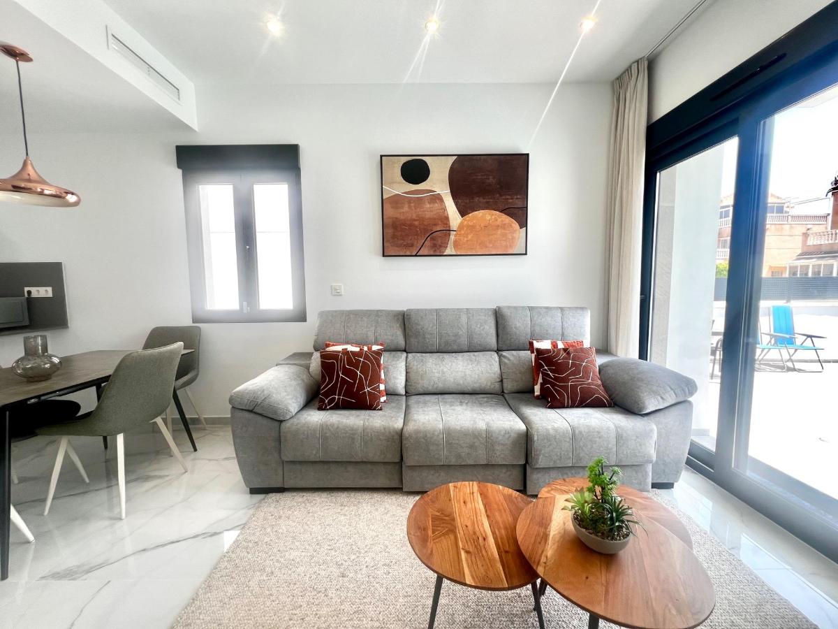 Villa i Torrevieja, Alicante, Spanien 3 sovrum, 106 kvm. Nr. 148908