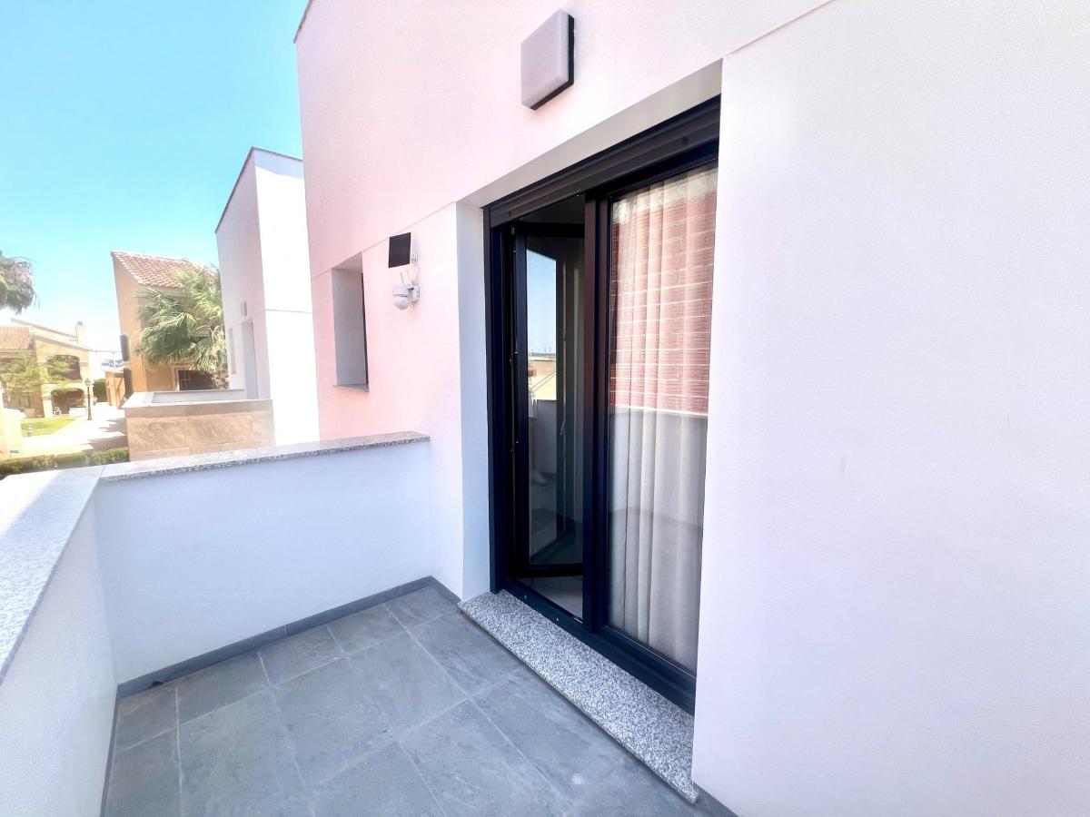Villa i Torrevieja, Alicante, Spanien 3 sovrum, 106 kvm. Nr. 148908