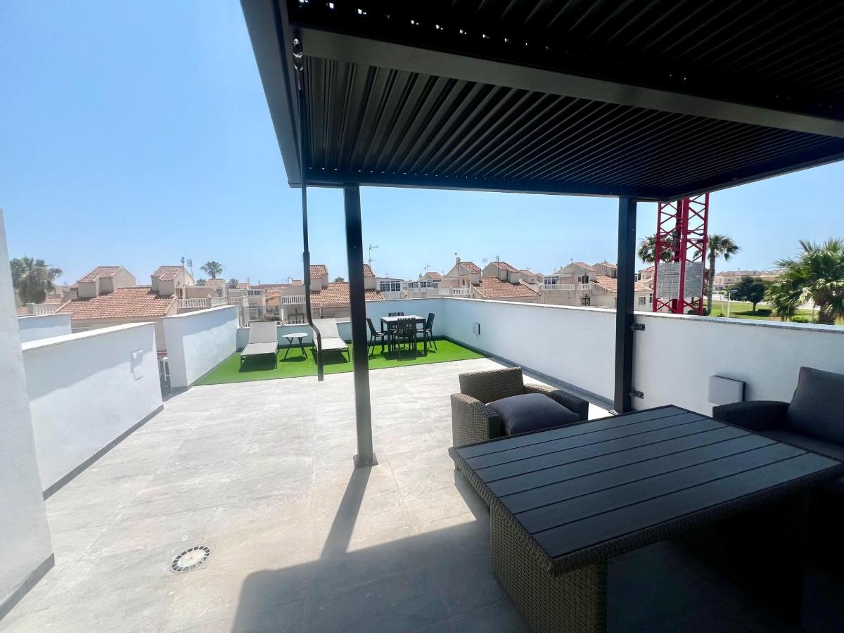 Villa i Torrevieja, Alicante, Spanien 3 sovrum, 106 kvm. Nr. 148908