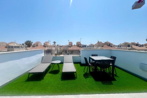 Huvila myytävänä Torrevieja, Alicante, Espanja, 3 makuuhuonetta, 106 m2 No. 148908 - kuva 23