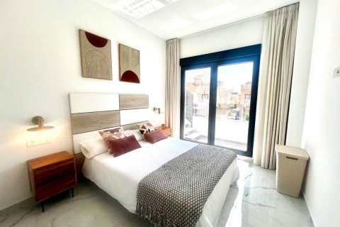 Huvila myytävänä Torrevieja, Alicante, Espanja, 3 makuuhuonetta, 106 m2 No. 148908 - kuva 13