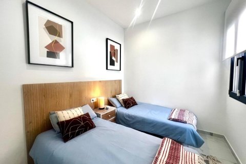 Huvila myytävänä Torrevieja, Alicante, Espanja, 3 makuuhuonetta, 106 m2 No. 148908 - kuva 10