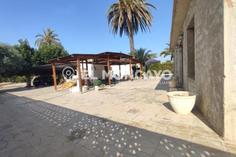 Huvila myytävänä La Marina, Alicante, Espanja, 5 makuuhuonetta, 191 m2 No. 148914 - kuva 2