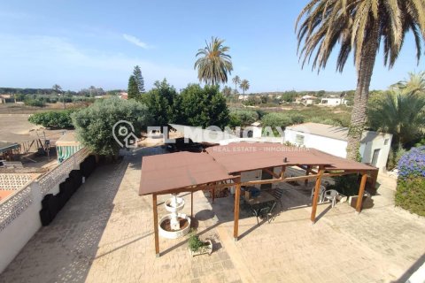 Huvila myytävänä La Marina, Alicante, Espanja, 5 makuuhuonetta, 191 m2 No. 148914 - kuva 3