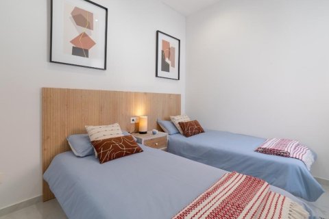 Villa for sale in Torrevieja, Alicante, Spain 3 bedrooms, 105 sq.m. No. 148909 - photo 22