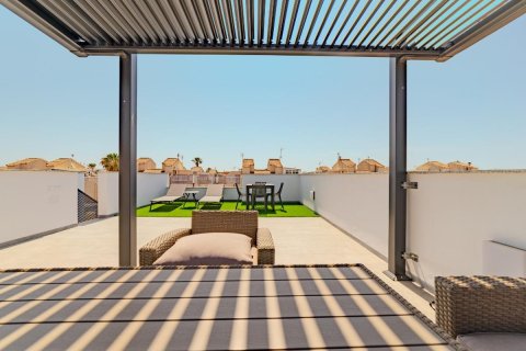 Villa for sale in Torrevieja, Alicante, Spain 3 bedrooms, 105 sq.m. No. 148909 - photo 4