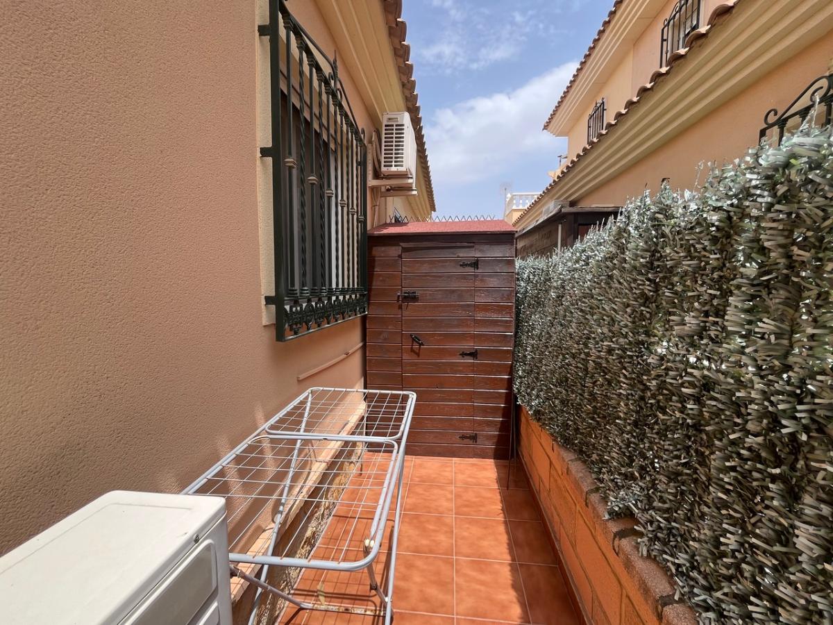 Villa a Almoradi, Alicante, Spagna 2 camere da letto, 79 mq. N° 148912
