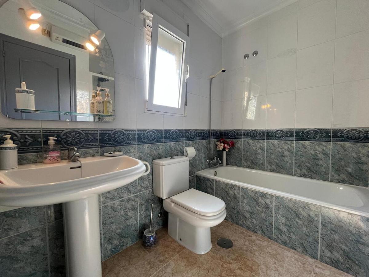 Villa a Almoradi, Alicante, Spagna 2 camere da letto, 79 mq. N° 148912