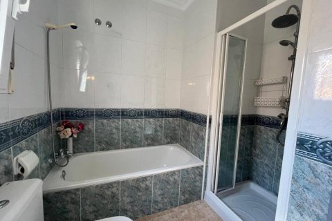 Villa for sale in Almoradi, Alicante, Spain 2 bedrooms, 79 sq.m. No. 148912 - photo 27