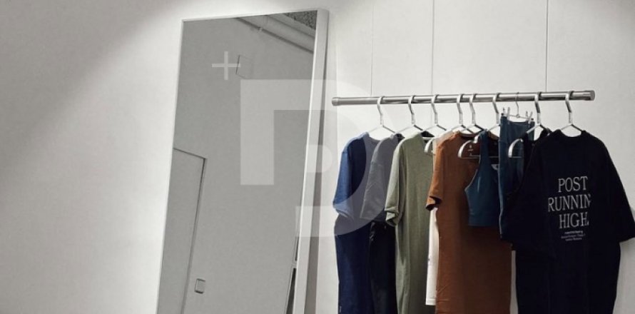 Retail store in L'Eixample, Barcelona, Spain 250 sq.m. No. 151957