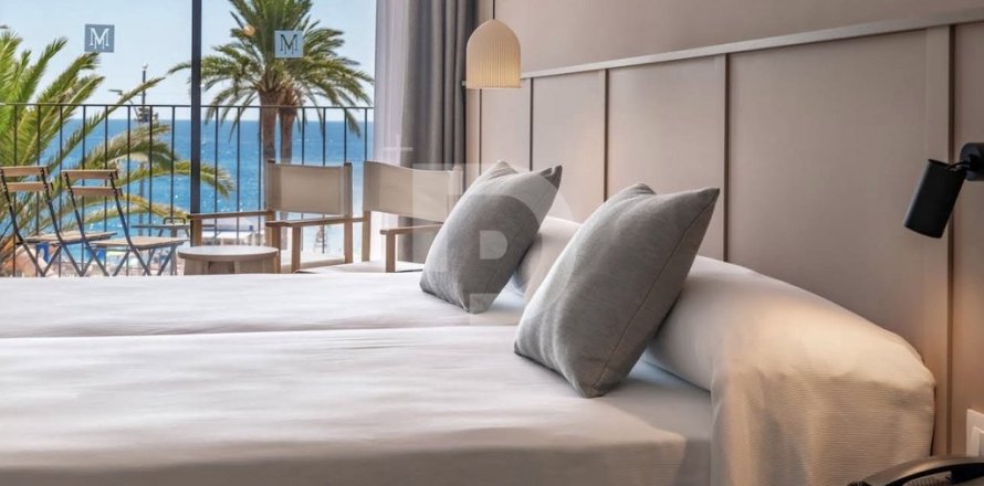 Коммерческая недвижимость в Испании 3001м2 №151960