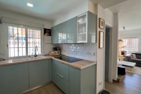 Villa for sale in Alicante, Spain 2 bedrooms, 91 sq.m. No. 142495 - photo 20