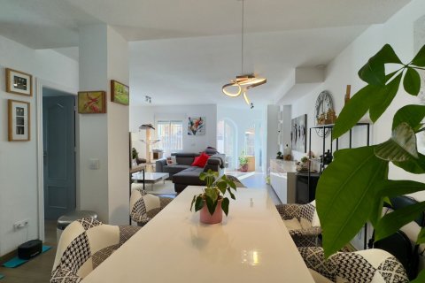 Villa for sale in Alicante, Spain 2 bedrooms, 91 sq.m. No. 142495 - photo 17