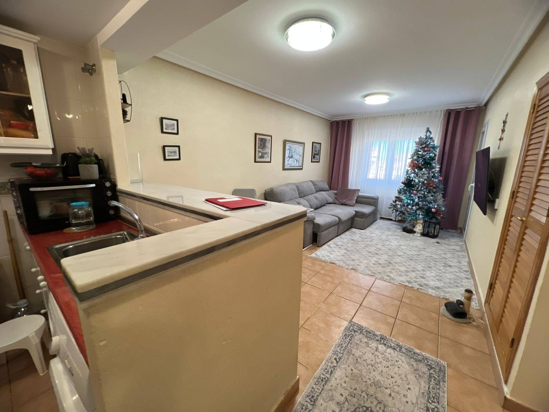 Appartamento a Torrevieja, Alicante, Spagna 2 camere da letto, 68 mq. N° 155613