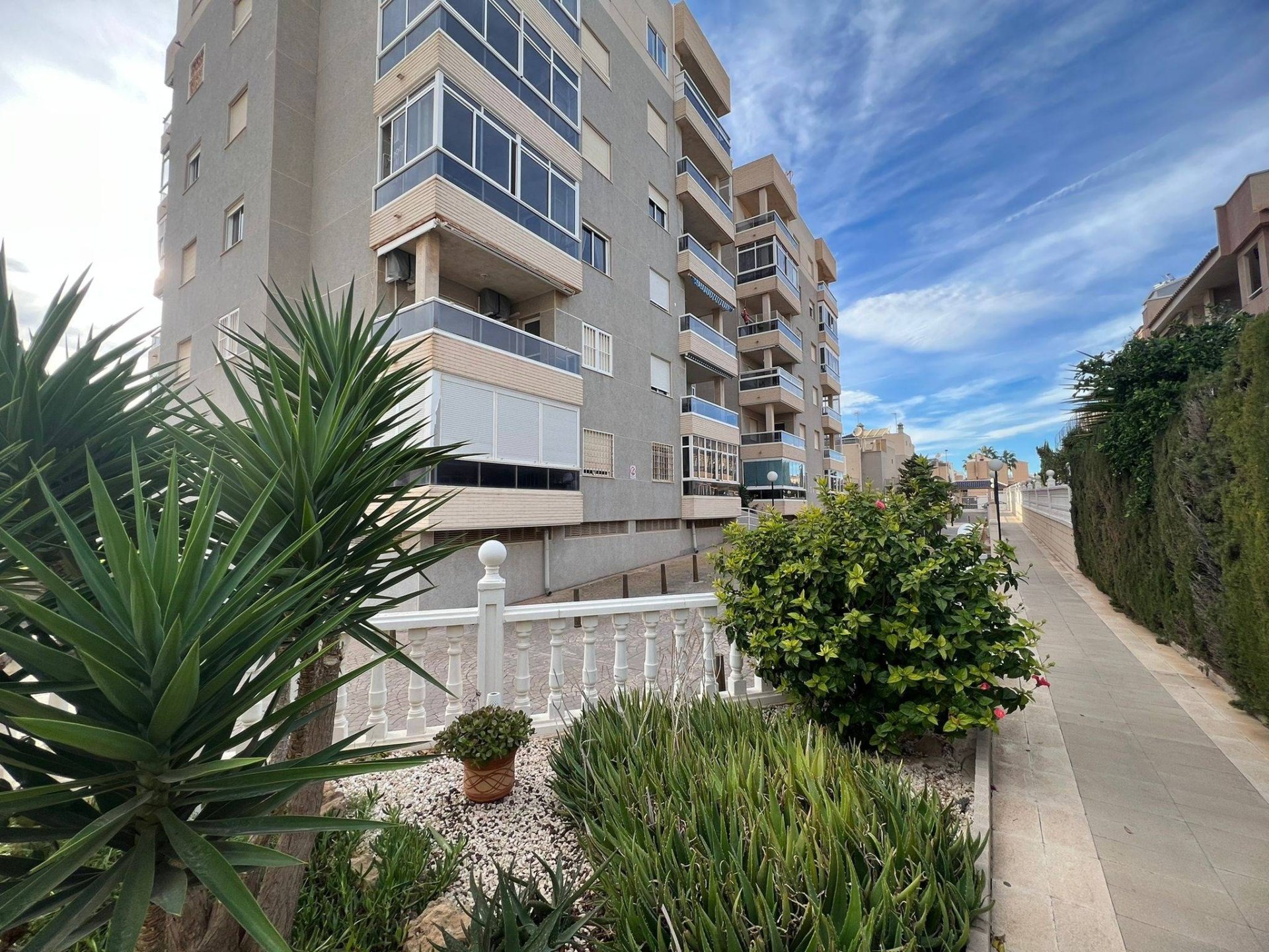 Appartamento a Torrevieja, Alicante, Spagna 2 camere da letto, 68 mq. N° 155613
