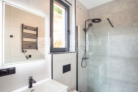 House for sale in Lloret de Mar, Girona, Spain 3 bedrooms, 270 sq.m. No. 166378 - photo 15