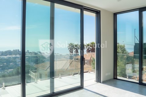 House for sale in Lloret de Mar, Girona, Spain 3 bedrooms, 270 sq.m. No. 166378 - photo 25