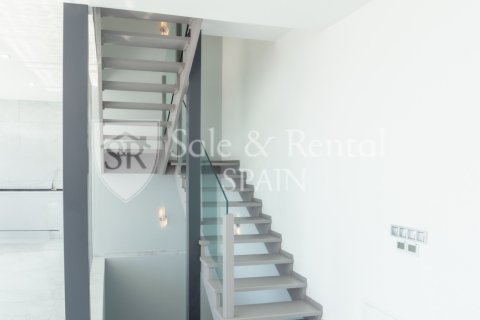 House for sale in Lloret de Mar, Girona, Spain 3 bedrooms, 270 sq.m. No. 166378 - photo 16