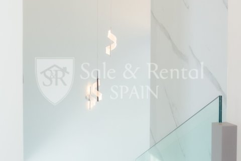 House for sale in Lloret de Mar, Girona, Spain 3 bedrooms, 270 sq.m. No. 166378 - photo 19