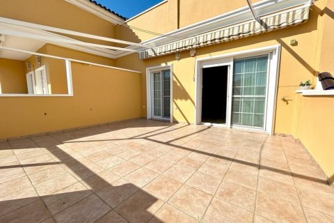 Lägenhet till salu i Dehesa De Campoamor, Alicante, Spanien 3 sovrum, 104 kvm. Nr. 190213 - foto 12