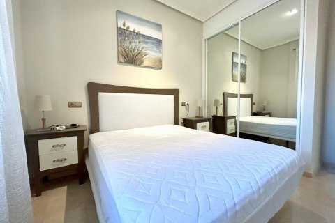 Lägenhet till salu i Dehesa De Campoamor, Alicante, Spanien 3 sovrum, 104 kvm. Nr. 190213 - foto 16