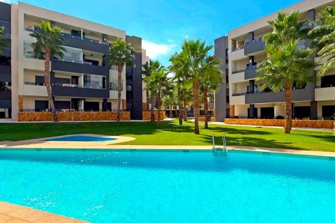Apartamento en venta en Alicante, España 2 dormitorios, 85 m2 No. 189723 - foto 14