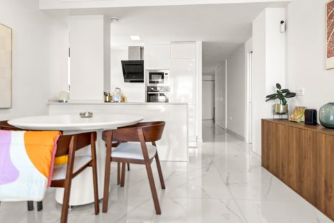 Apartamento en venta en Alicante, España 2 dormitorios, 85 m2 No. 189723 - foto 12