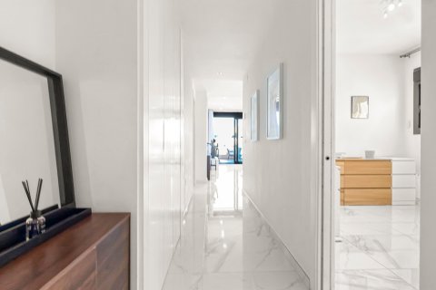 Apartamento en venta en Alicante, España 2 dormitorios, 85 m2 No. 189723 - foto 21