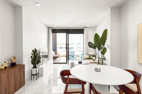Apartamento en venta en Alicante, España 2 dormitorios, 85 m2 No. 189723 - foto 5