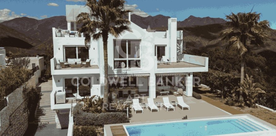 Villa i Ojen, Malaga, Spanien 5 sovrum, 527 kvm. Nr. 159071