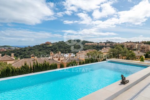 Villa till salu i Ojen, Malaga, Spanien 5 sovrum, 527 kvm. Nr. 159071 - foto 29