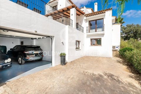Villa till salu i Estepona, Malaga, Spanien 5 sovrum, 522 kvm. Nr. 159070 - foto 16