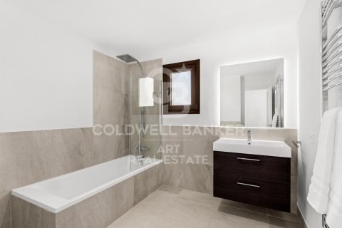 Villa till salu i Estepona, Malaga, Spanien 5 sovrum, 522 kvm. Nr. 159070 - foto 12