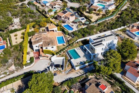 Villa in vendita a Javea, Alicante, Spagna 4 camere da letto, 376 mq. N° 159069 - foto 2