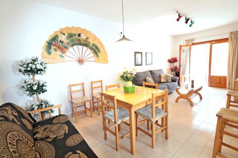 Bungalow en venta en Torrevieja, Alicante, España 3 dormitorios, 80 m2 No. 194988 - foto 5