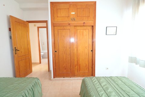 Bungalow en venta en Torrevieja, Alicante, España 3 dormitorios, 80 m2 No. 194988 - foto 17
