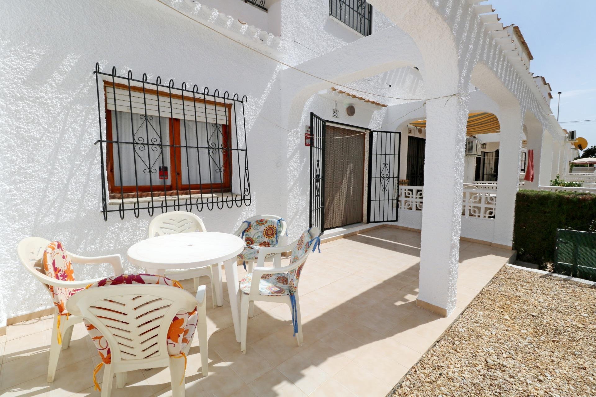 Bungalowi Torrevieja, Alicante, Espanja 3 makuuhuonetta, 80 m2 No. 194988